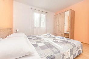 House Rajka I