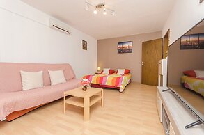 House Rajka I
