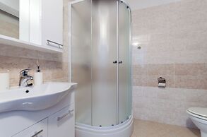 Apartments and Rooms Preka