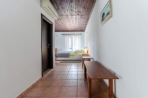 Apartments and Rooms Preka