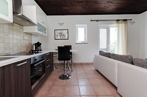 Apartments and Rooms Preka