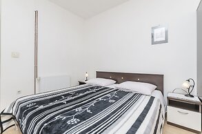 Apartments and Room Janja