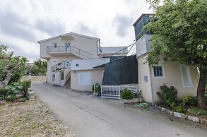 Apartments and Room Janja
