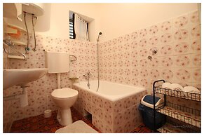 Apartments and Room Janja