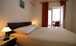 Apartments and Room Janja