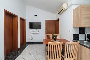 Apartments Polly