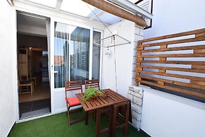 Apartments Nina