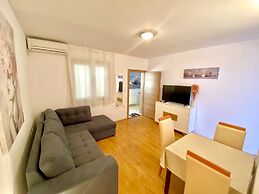 Apartment Marina