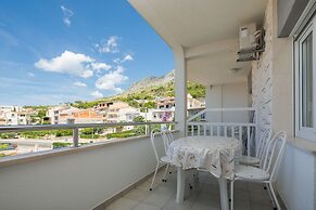 Apartments and Rooms Denis