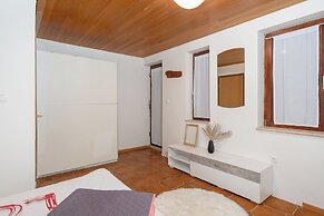 Apartment Marina