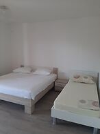 Apartments Jozo
