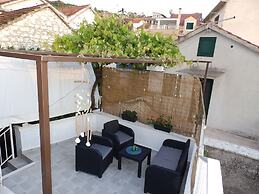 House Polus