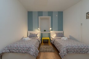 House Polus