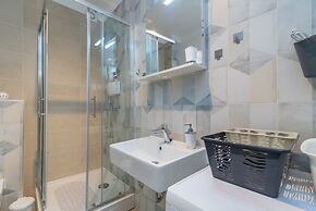 House Polus