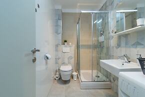 House Polus