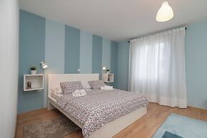 House Polus