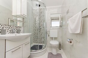 Apartments A-Z