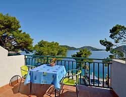 Apartments Luka