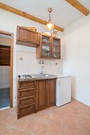 Apartments Luka
