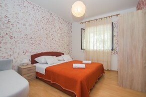 Apartments Jelka