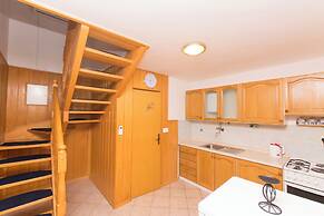 House Iva