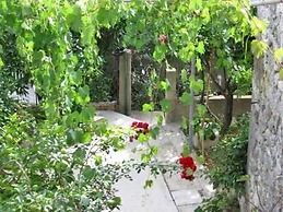 House Antun