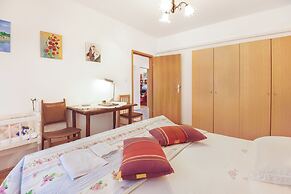 Apartment Meri