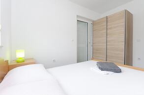 Apartments Crystal