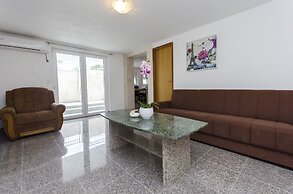 Apartments Crystal