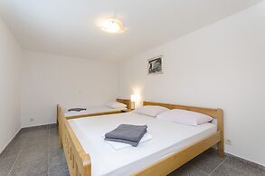 Apartments Crystal