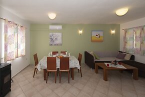Apartments Max