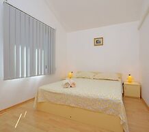 Apartments and Rooms Barbara