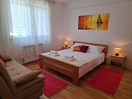 Apartment Jolanka