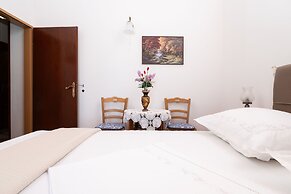 Apartments Neno