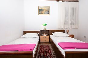 Apartments Neno