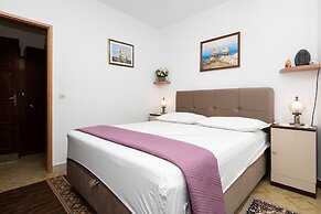 Apartments Neno