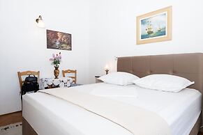 Apartments Neno