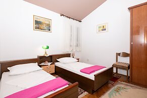 Apartments Neno