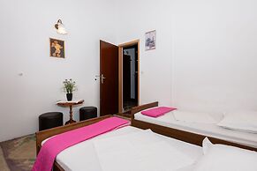 Apartments Neno