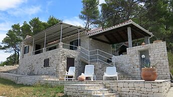 House Romantica