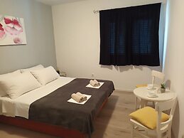 Apartments Marinko