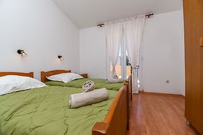 Apartments Neda