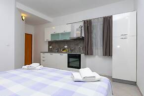 Apartments Mirko
