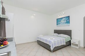 Apartments Mirko