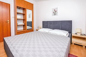Apartments Zvonko