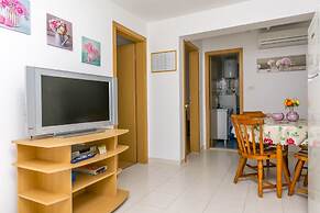 Apartment Bakovic