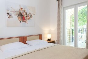 Apartments Karolina
