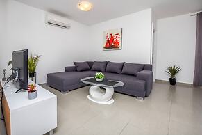 Apartments Maja