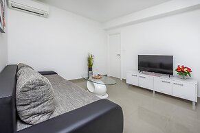 Apartments Maja