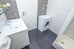Apartments Maja